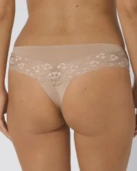 Majtki stringi Lovely Micro Brazilian String Triumph 10182554
